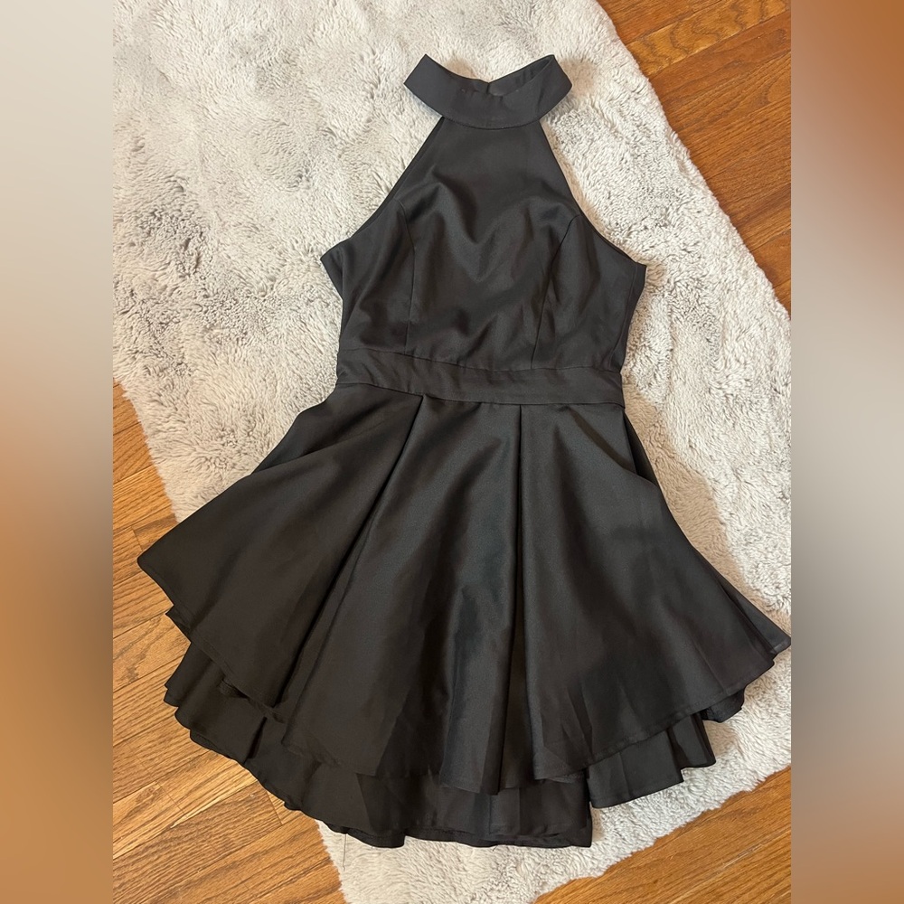 Lulu's Chic Black Backless Dress